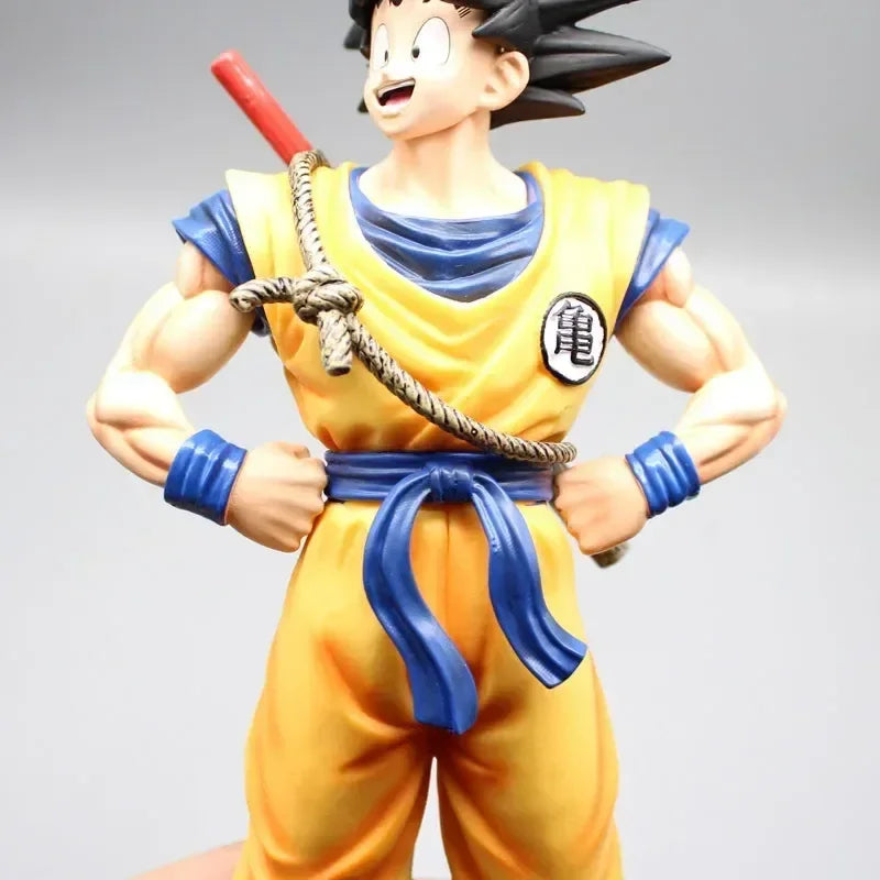 Dragon Ball - Dream Sun Goku (Super Saiyan) Coleção - 2 Modelos (28,5cm e 32cm)